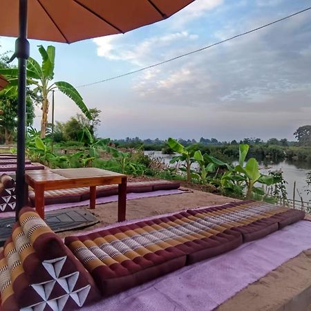 Chanhthida Guesthouse And The River Front Restaurant Ban Khon Экстерьер фото