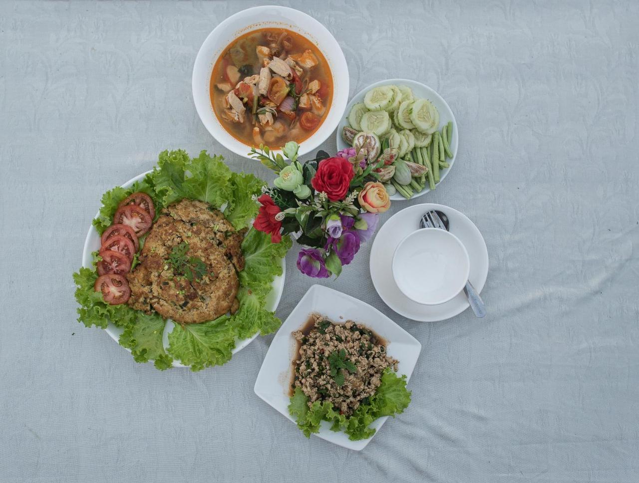 Chanhthida Guesthouse And The River Front Restaurant Ban Khon Экстерьер фото