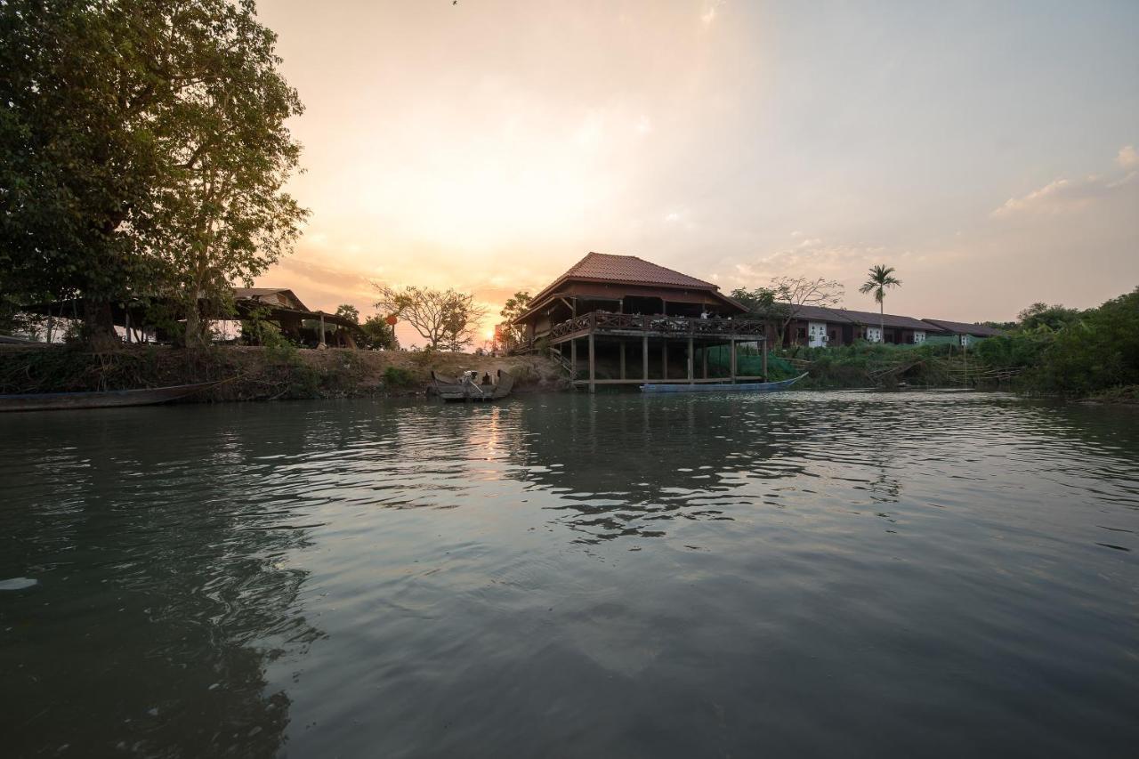 Chanhthida Guesthouse And The River Front Restaurant Ban Khon Экстерьер фото